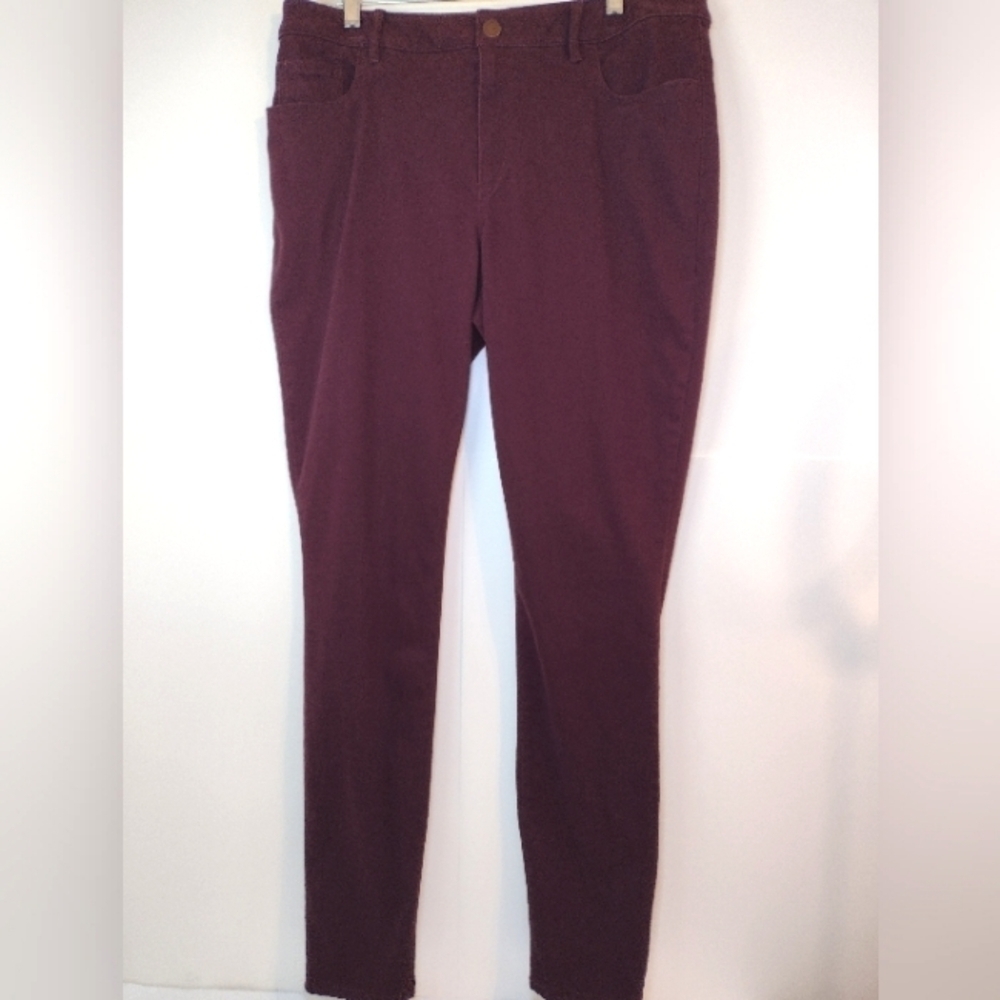 LOFT women's burgundy stretchy leggings size (12) - Picture 2 of 15
